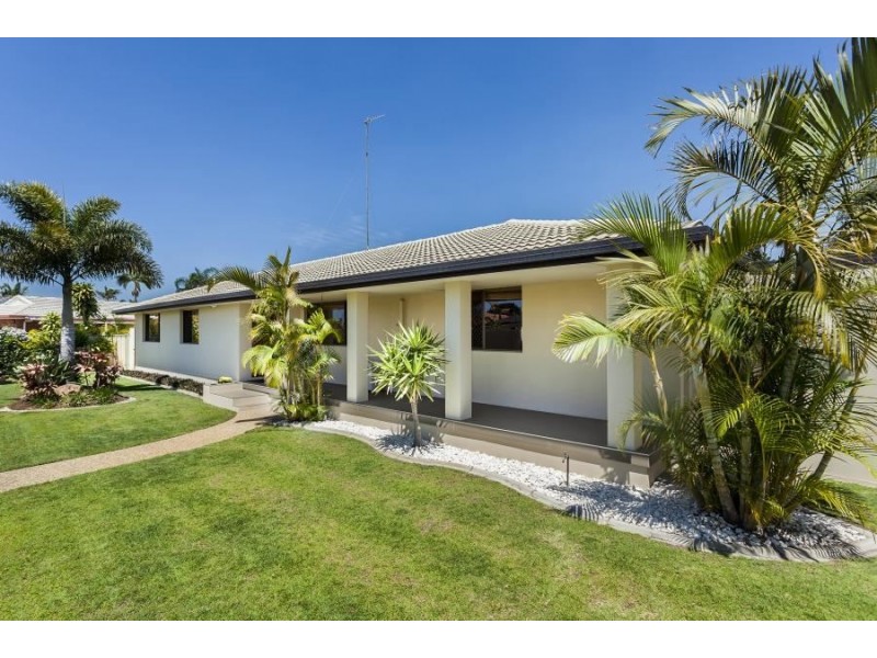 28 Arcadia Drive, Mermaid Waters QLD 4218