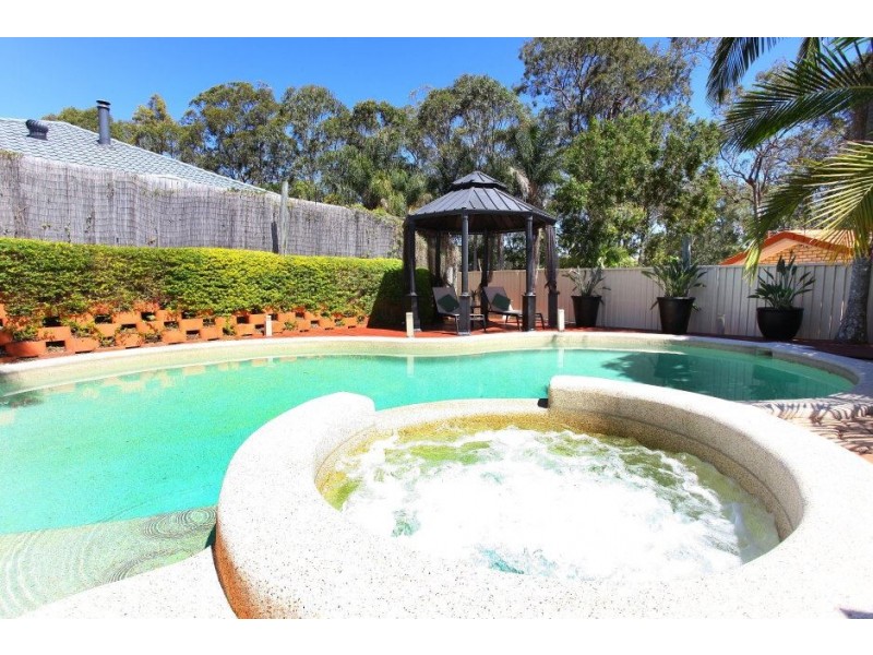 16 Carpenter Court, Worongary QLD 4213