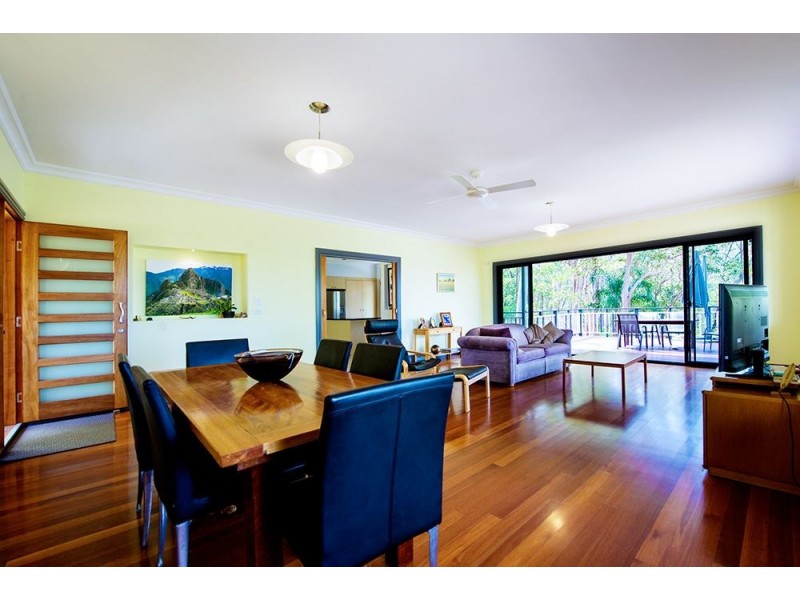 27 Bertana Drive, Mudgeeraba QLD 4213