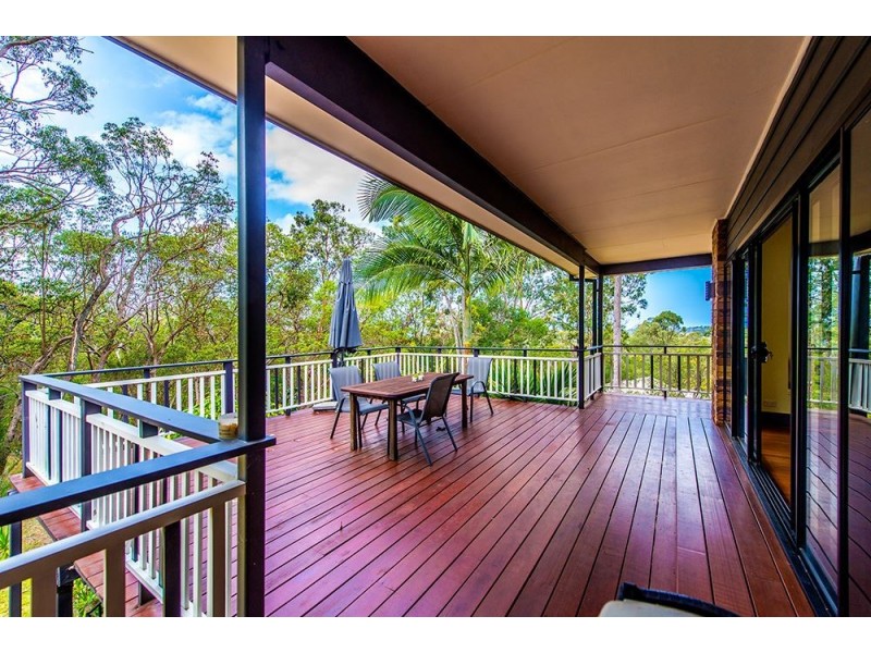27 Bertana Drive, Mudgeeraba QLD 4213