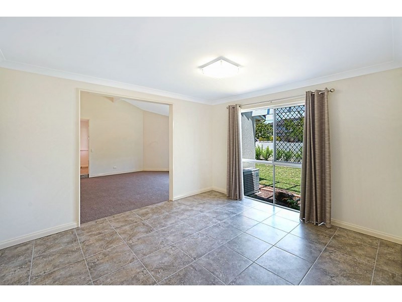 1 Charolais Crescent, Benowa Waters QLD 4217