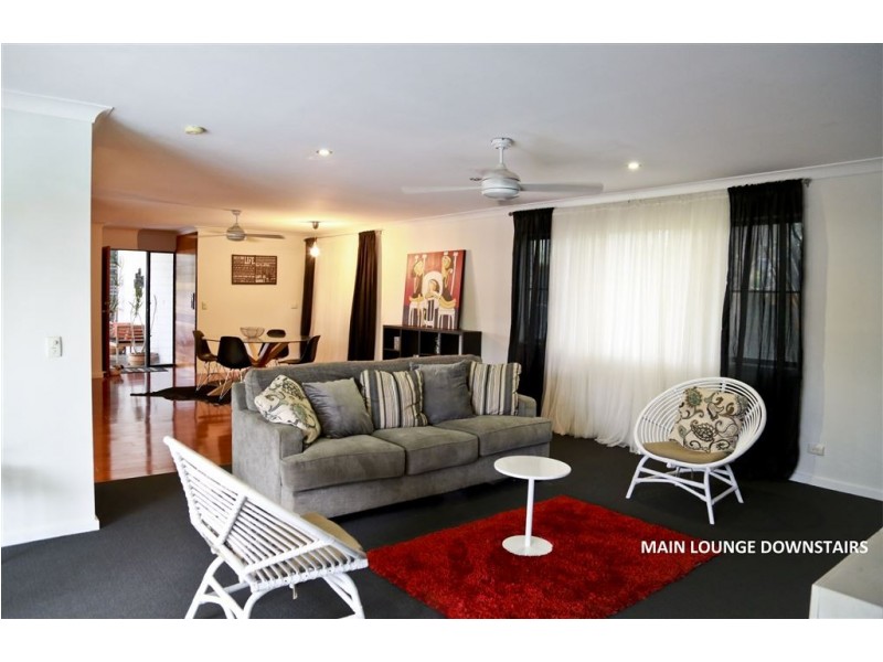 151 Rio Vista Boulevard, Broadbeach Waters QLD 4218