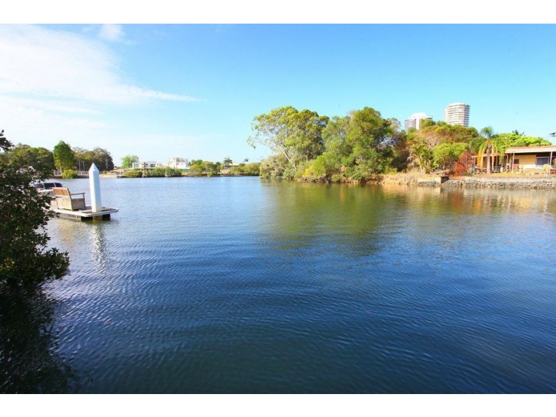 7 Sophia Avenue, Biggera Waters QLD 4216