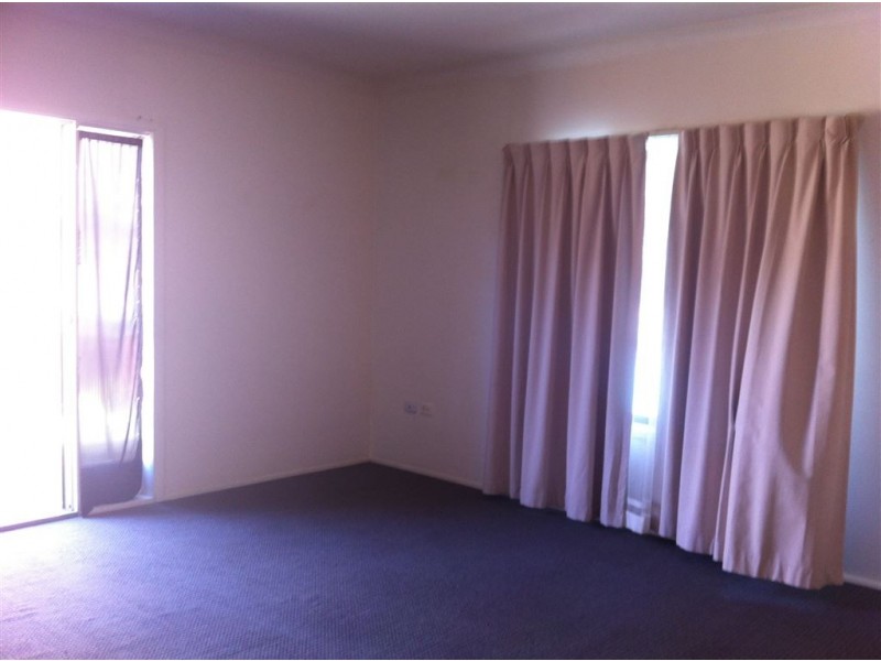 2/31 Thomas Drive, Surfers Paradise QLD 4217