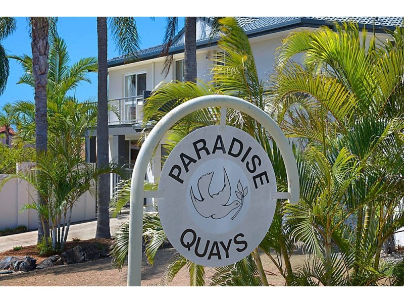 2 Bernardino Court, Mermaid Waters QLD 4218