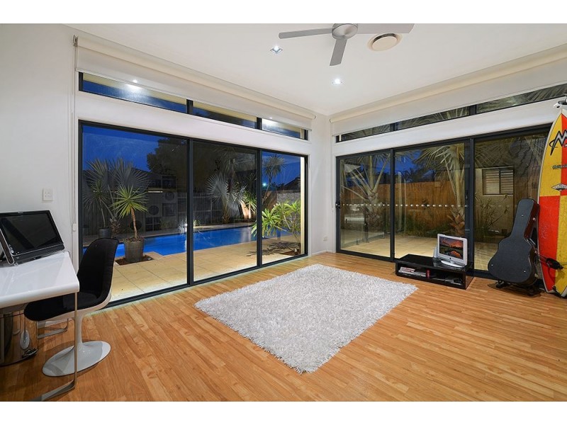 83 Cypress Drive, Broadbeach Waters QLD 4218