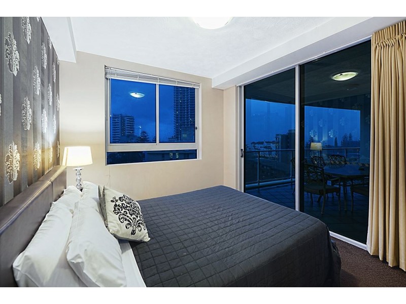 607/18 Fern Street, Surfers Paradise QLD 4217