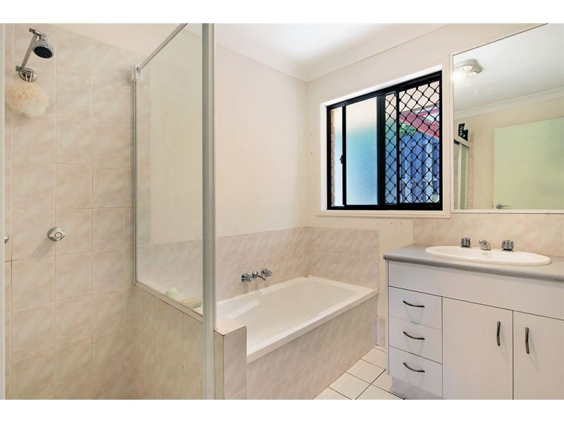 3 Nolan Chase, Parkwood QLD 4214