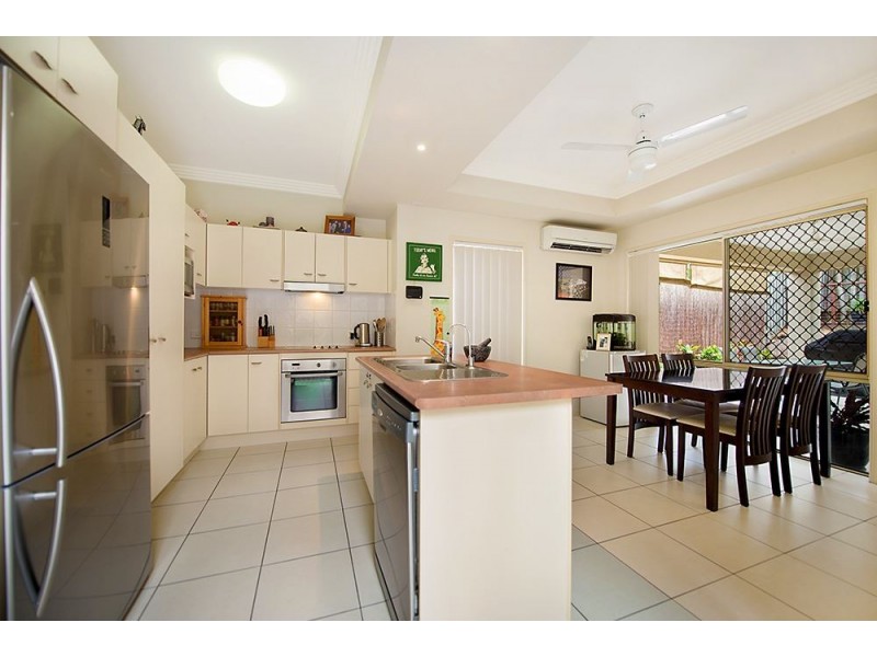 1/7 Entry Drive, Merrimac QLD 4226