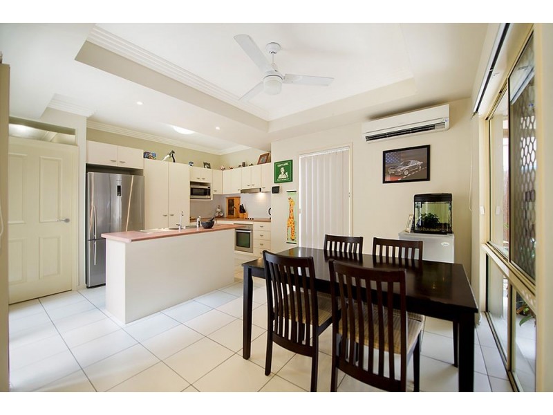 1/7 Entry Drive, Merrimac QLD 4226