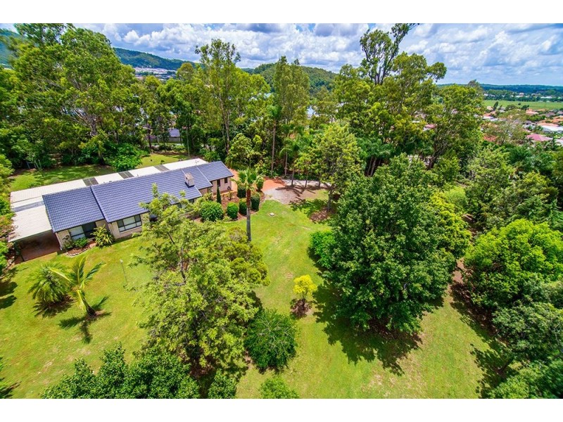 4 Old Tamborine Road, Oxenford QLD 4210
