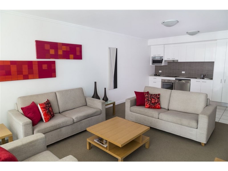 2003/33 T E Peters Drive, Broadbeach Waters QLD 4218