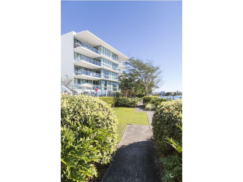 2003/33 T E Peters Drive, Broadbeach Waters QLD 4218