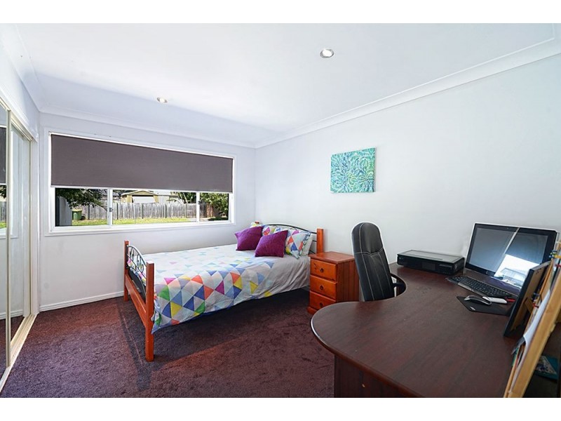 162 Monaco Street, Broadbeach Waters QLD 4218