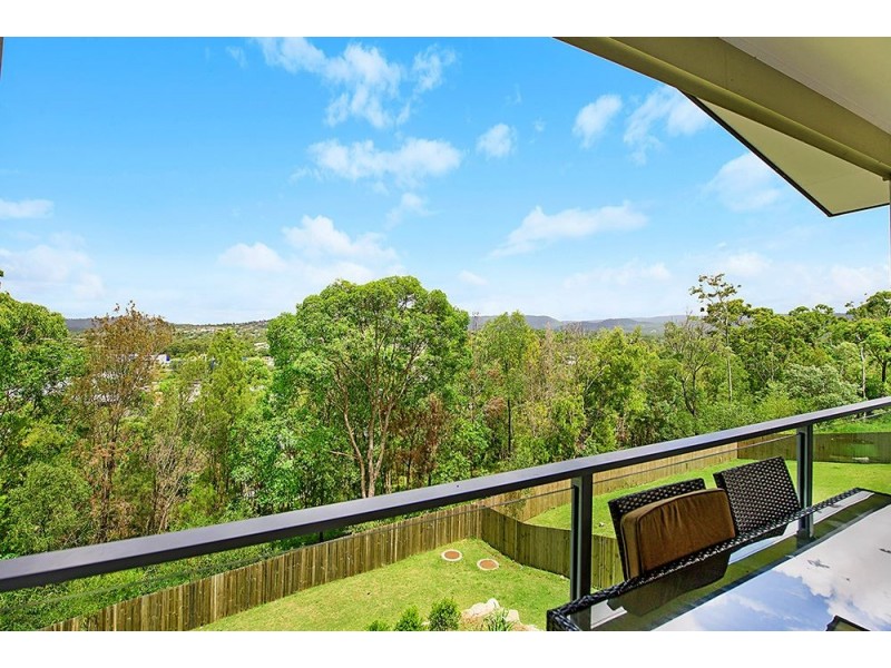 18 John Francis Drive, Carrara QLD 4211