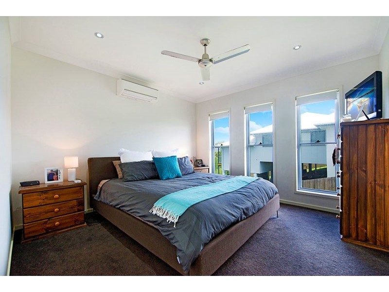 18 John Francis Drive, Carrara QLD 4211
