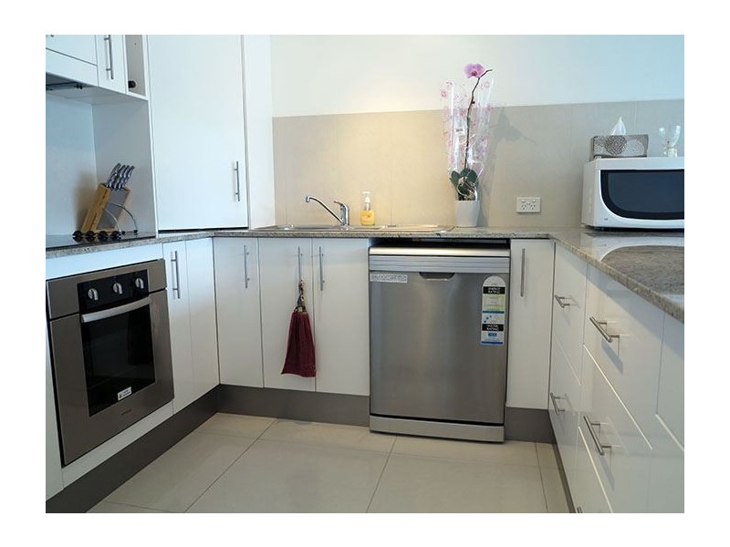 13/30 Watson Esplanade, Surfers Paradise QLD 4217