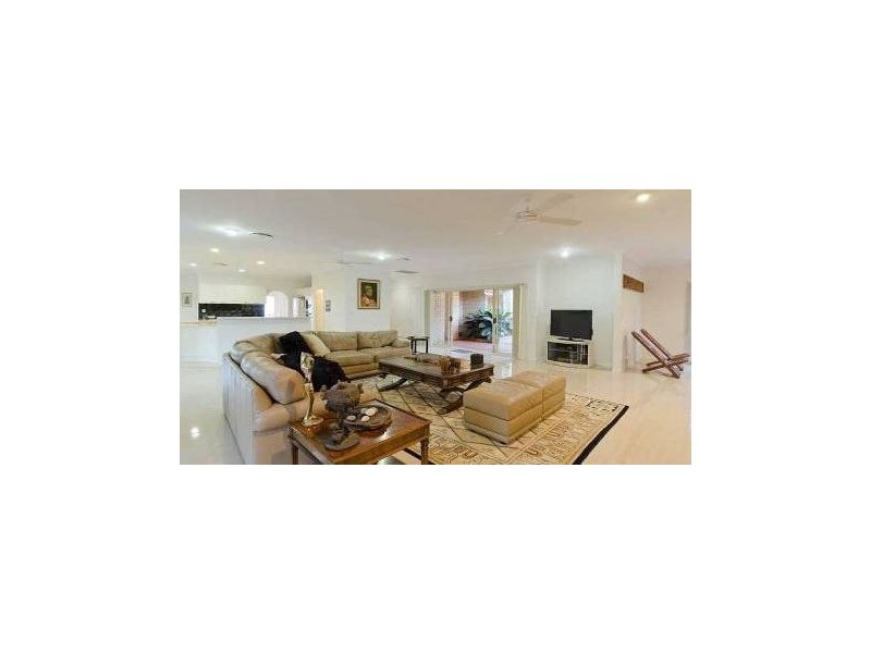 553 The Panorama, Tallai QLD 4213