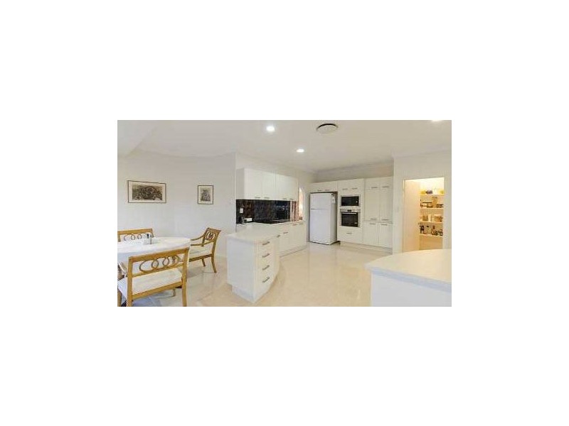 553 The Panorama, Tallai QLD 4213