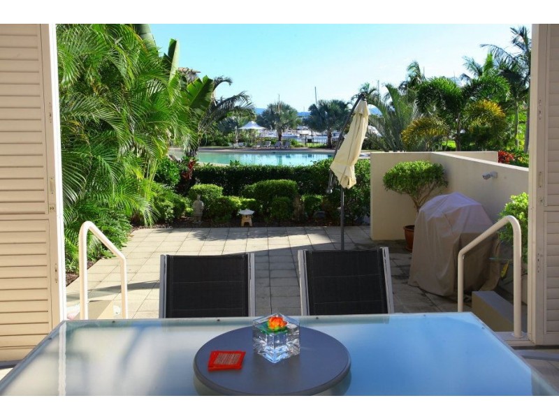 1717/1 Rialto Quay Drive (Stillwater), Hope Island QLD 4212