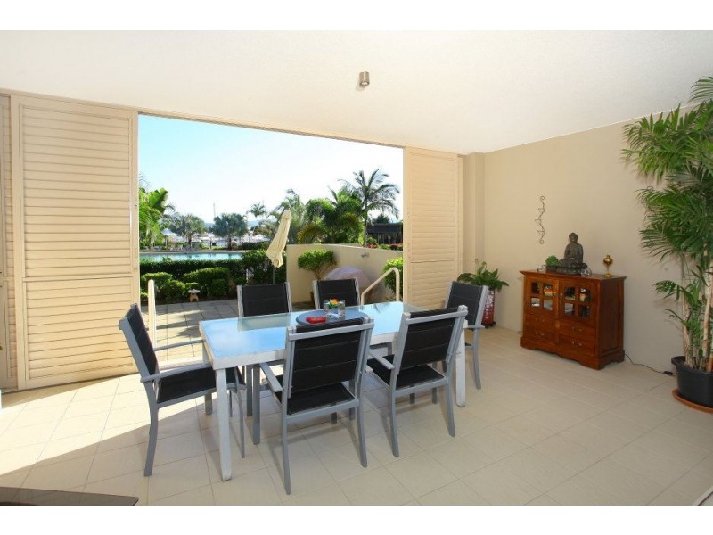 1717/1 Rialto Quay Drive (Stillwater), Hope Island QLD 4212