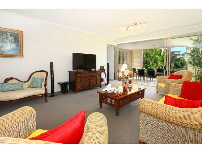 1717/1 Rialto Quay Drive (Stillwater), Hope Island QLD 4212