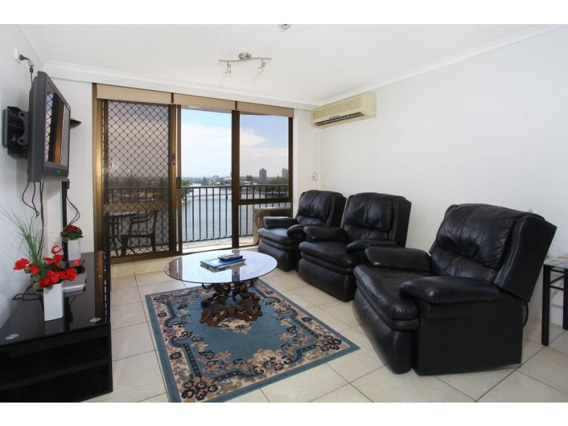35/2940 Gold Coast Hwy, Surfers Paradise QLD 4217