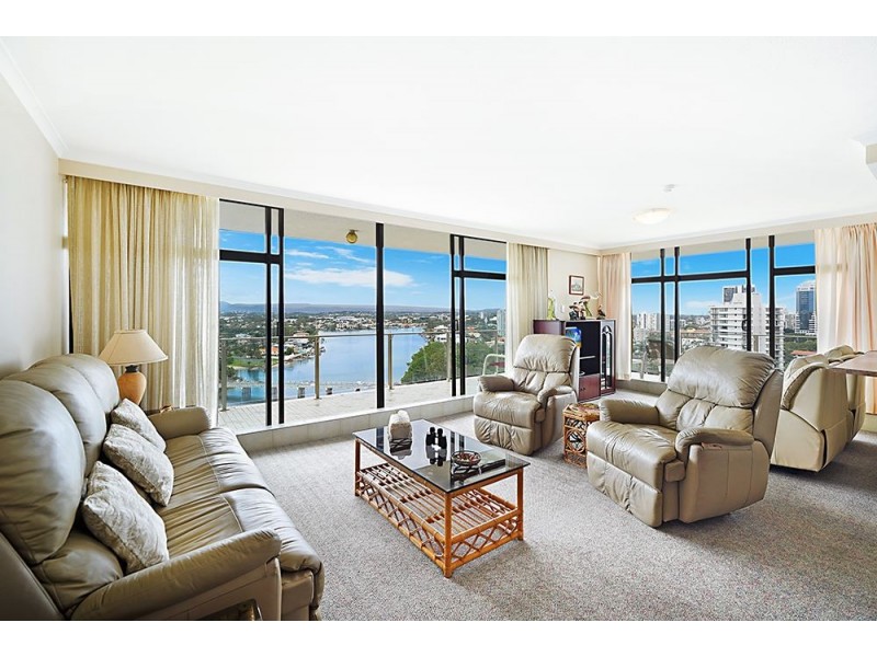 33 Thornton Street, Surfers Paradise QLD 4217