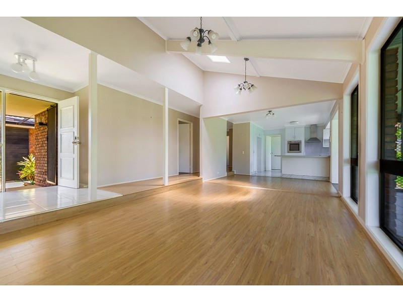 24 Hokitika Street, Broadbeach Waters QLD 4218