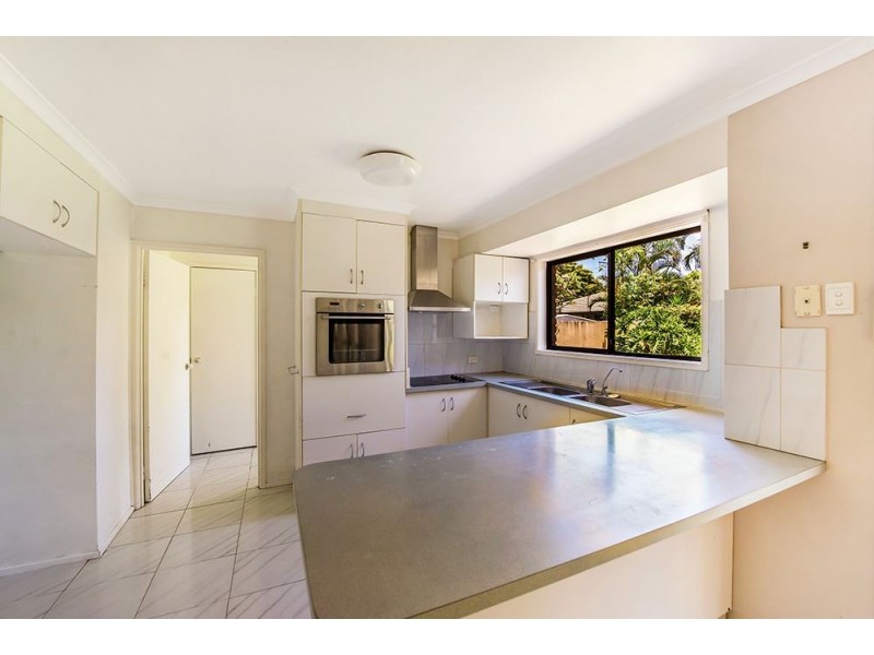 24 Hokitika Street, Broadbeach Waters QLD 4218