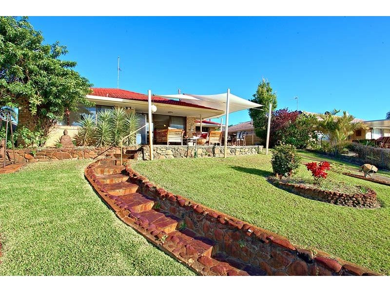 7 Conifer Crescent, Broadbeach Waters QLD 4218