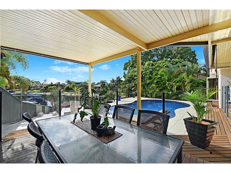 28 Cypress Drive, Broadbeach Waters QLD 4218