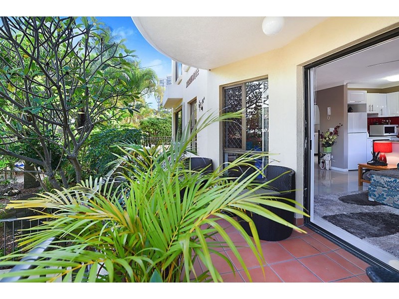 17 Frederick Street, Surfers Paradise QLD 4217