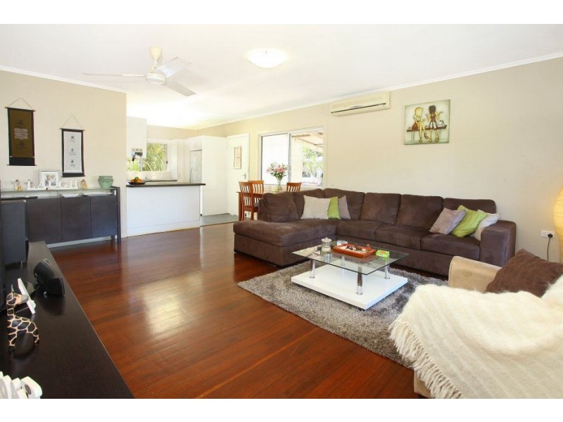 5 Nemara Street, Biggera Waters QLD 4216