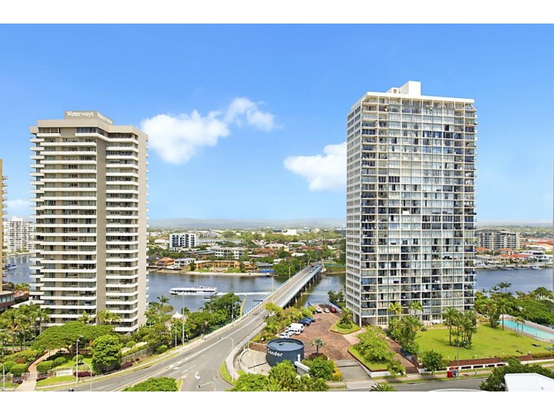 67 Ferny Avenue, Surfers Paradise QLD 4217