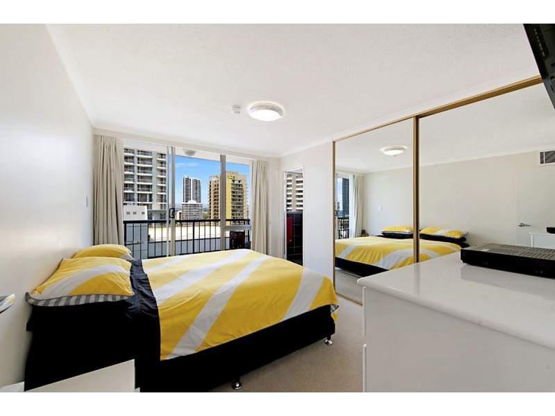 67 Ferny Avenue, Surfers Paradise QLD 4217