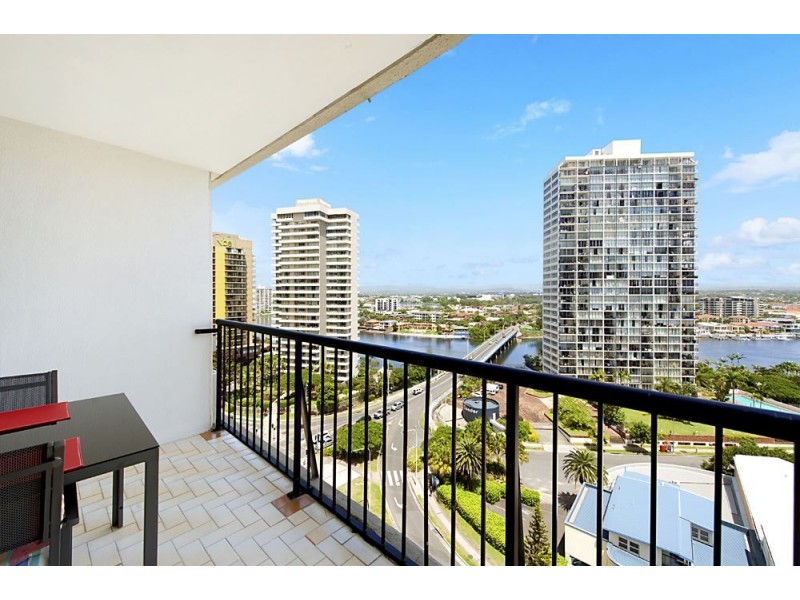 67 Ferny Avenue, Surfers Paradise QLD 4217