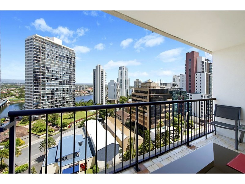 67 Ferny Avenue, Surfers Paradise QLD 4217
