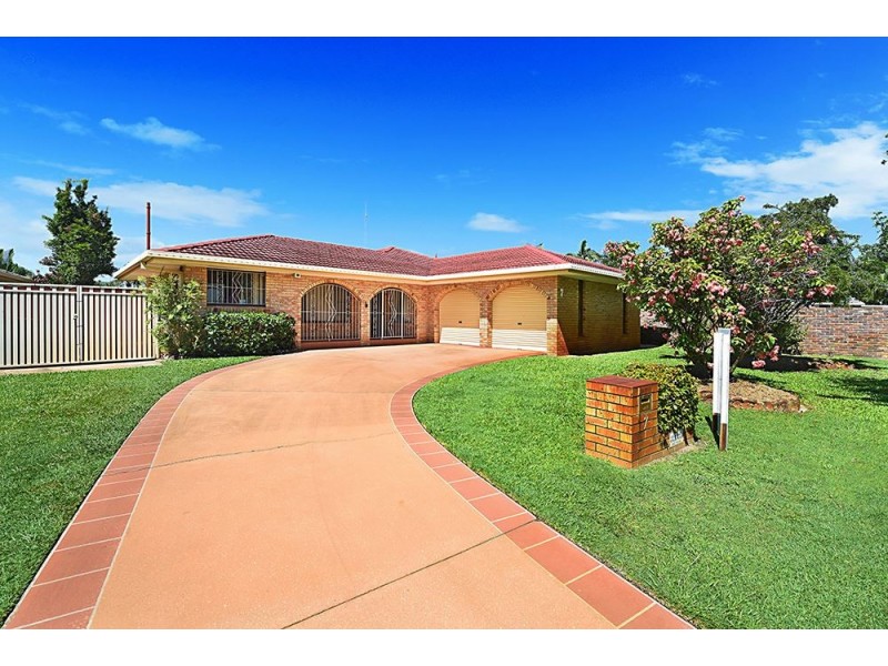 7 Conifer Crescent, Broadbeach Waters QLD 4218