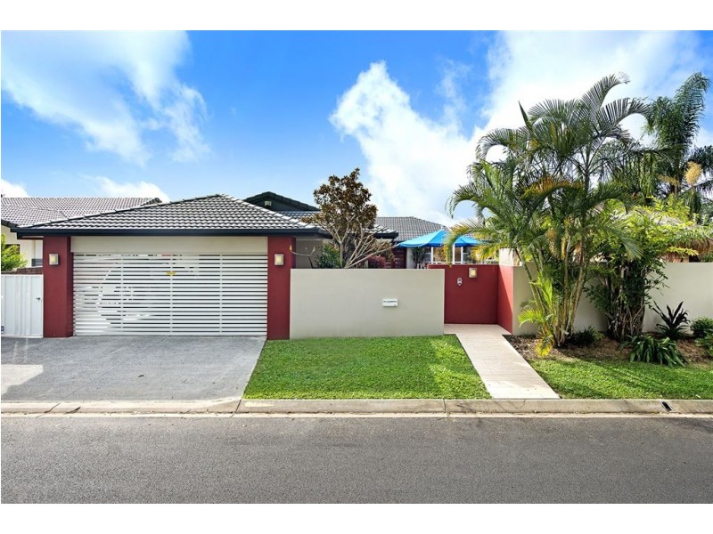 21 Goolagong Court, Broadbeach Waters QLD 4218