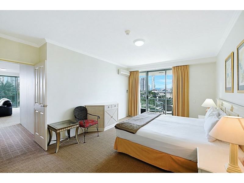 207/3400 Surfers Paradise Boulevard, Surfers Paradise QLD 4217