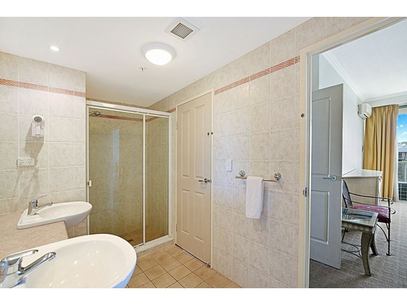 207/3400 Surfers Paradise Boulevard, Surfers Paradise QLD 4217