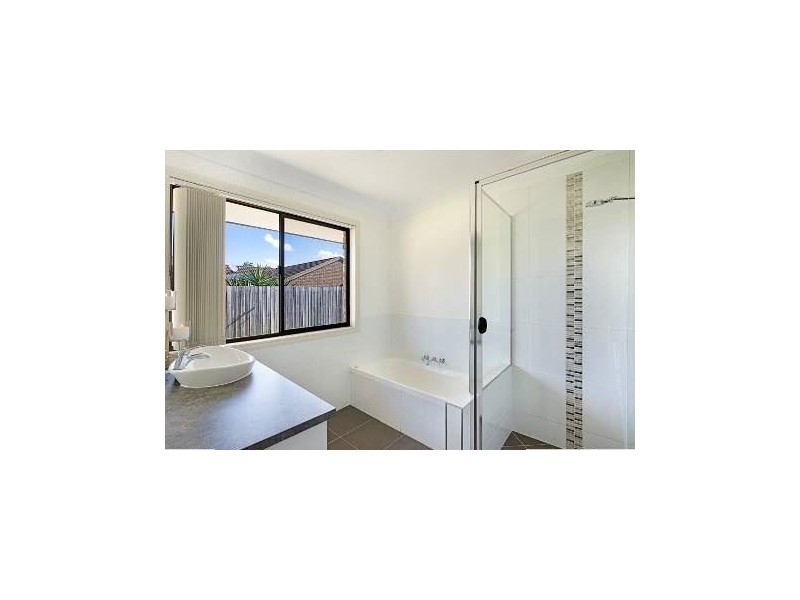 212 Ron Penhaligon Way, Robina QLD 4226