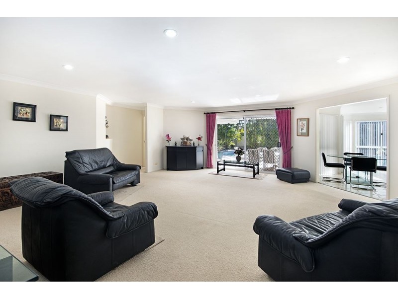11 Santabelle Crescent, Clear Island Waters QLD 4226