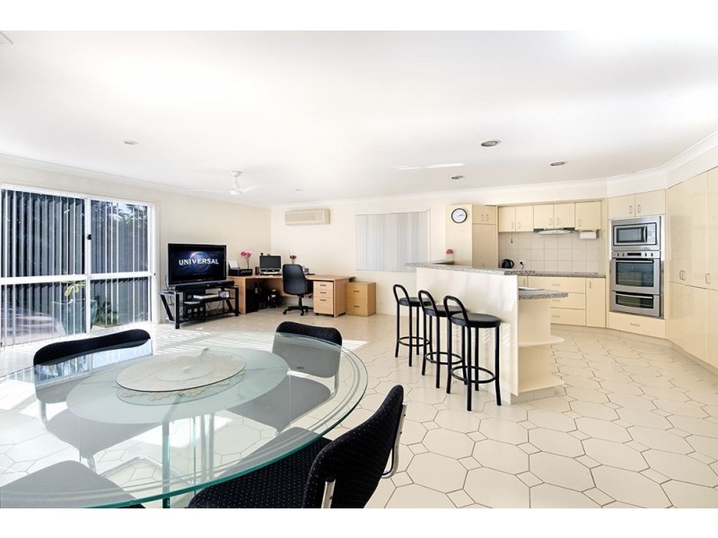 11 Santabelle Crescent, Clear Island Waters QLD 4226