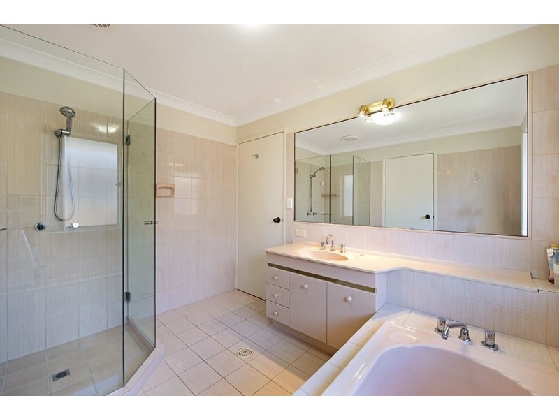 11 Santabelle Crescent, Clear Island Waters QLD 4226