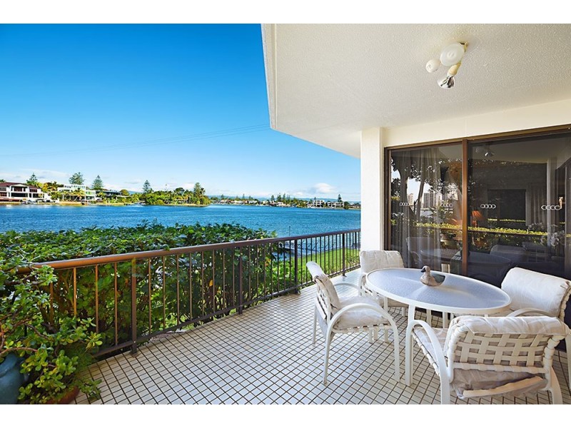 1 Peninsular Drive, Surfers Paradise QLD 4217