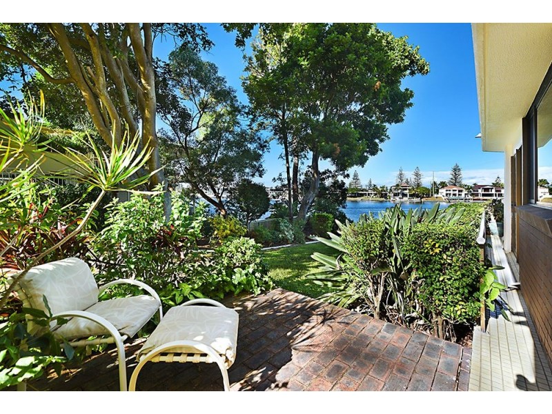 1 Peninsular Drive, Surfers Paradise QLD 4217
