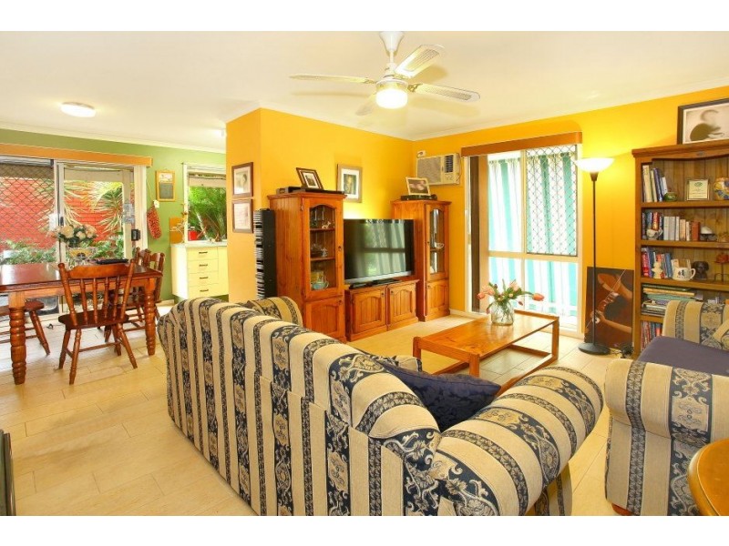 16 Cabot Court, Merrimac QLD 4226