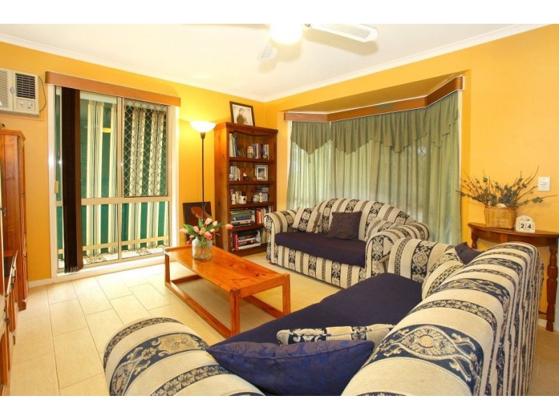 16 Cabot Court, Merrimac QLD 4226